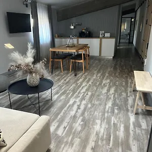  Appartamento Marvellous 2 Bedrooms Attic In The Old Town